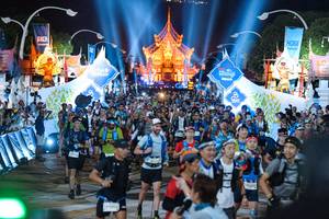 BIB: 188
                            <button type="button" onclick="openModal(22748896)" class="btn btn-primary btn-sm float-right btn-popup" data-toggle="modal" data-target=".modal-high-quality">
                        <i class="fas fa-shopping-cart"></i> Add to Cart
                    </button>
                                            <button type="button" onclick="isThisMe(22748896, true)" class="btn btn-success btn-sm float-right btn-popup btn-isme hidden" data-toggle="tooltip" data-placement="bottom" title="นี่คือรูปของคุณใช่ไหม คลิกที่นี่เพื่อเอาเข้าอัลบั้ม">
                        <i class="fas fa-plus"></i> Add to album
                    </button>
                    <button type="button" onclick="isThisMe(22748896, false)" class="btn btn-warning btn-sm float-right btn-popup btn-isnotme hidden">
                        <i class="fas fa-ban"></i> Remove from album
                    </button>